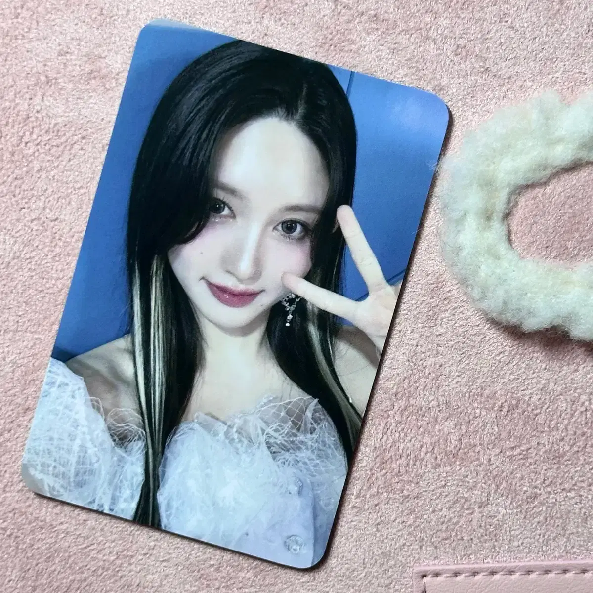 IVE | 아이브 Ive EMPATHY Soundwave Yujin on Bunjang Global Site.